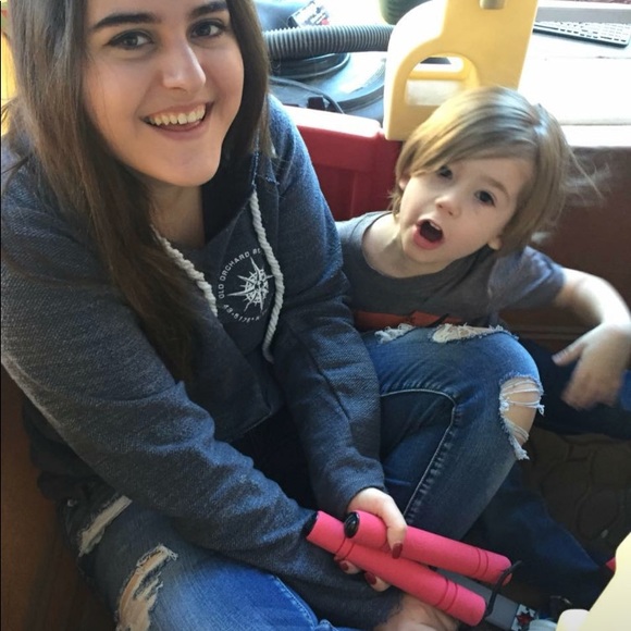 Meet your PFFs mother/daughter. - Picture 2 of 2